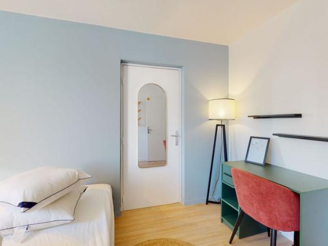 Marseille Boues — Chambre Privée 2