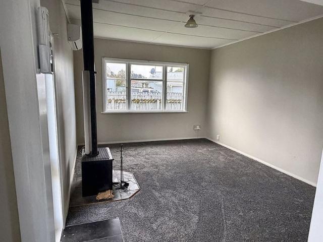 masterton, 3 bedrooms