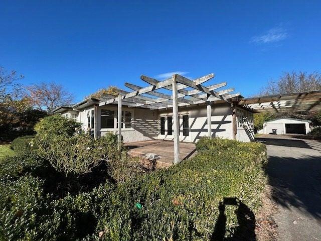 masterton, 3 bedrooms