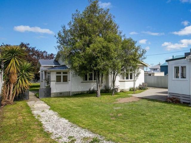 masterton, 3 bedrooms