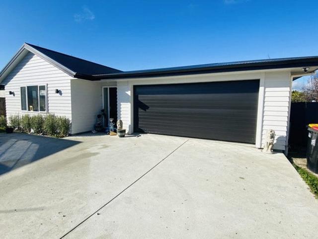 masterton, 3 bedrooms