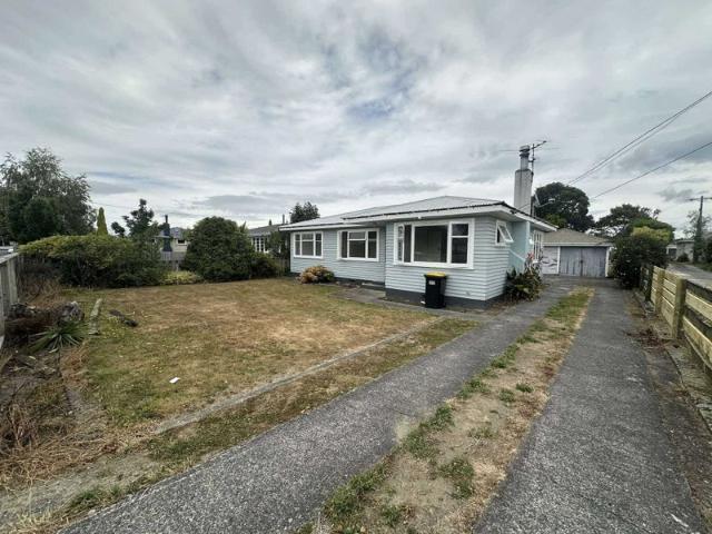 masterton, 3 bedrooms