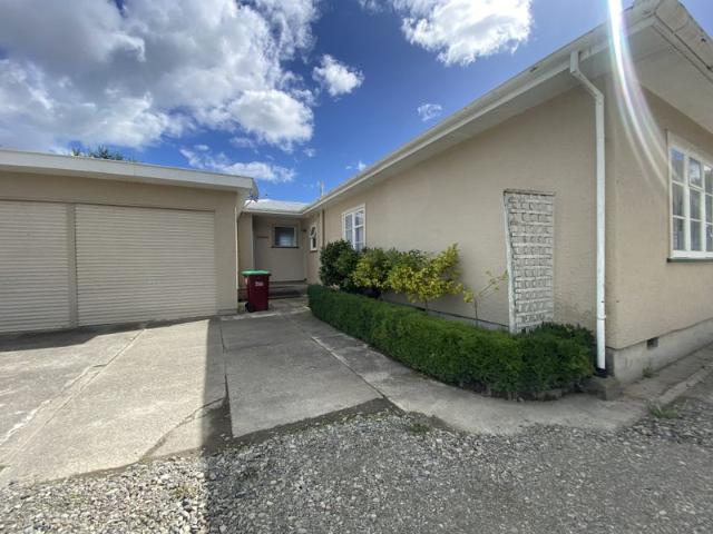 masterton, 3 bedrooms