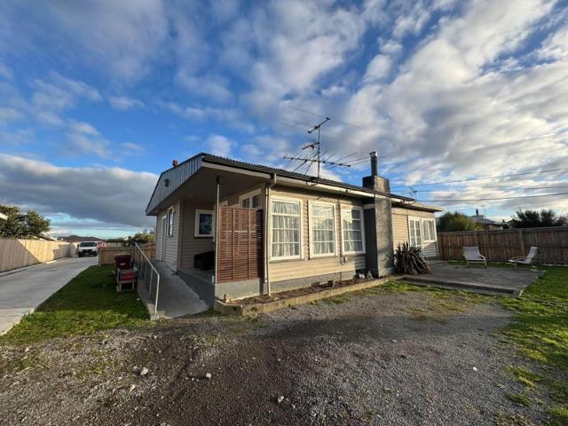 masterton, 3 bedrooms