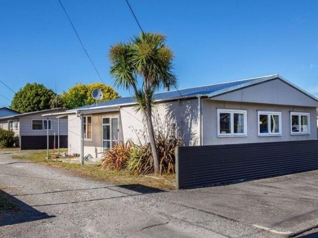masterton, 3 bedrooms