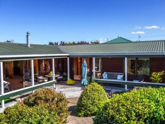 masterton, 3 bedrooms