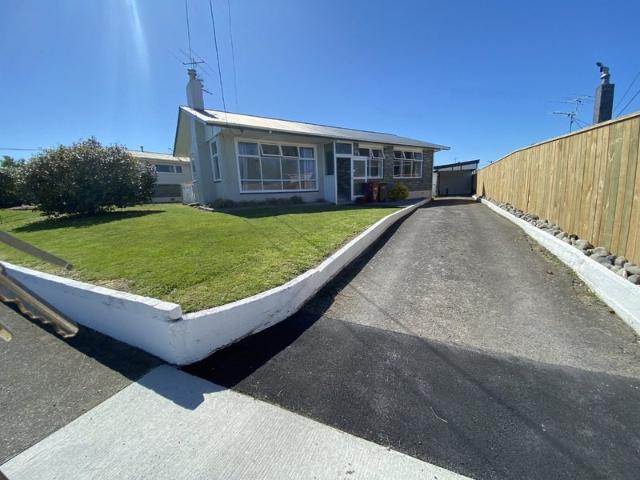masterton, 3 bedrooms