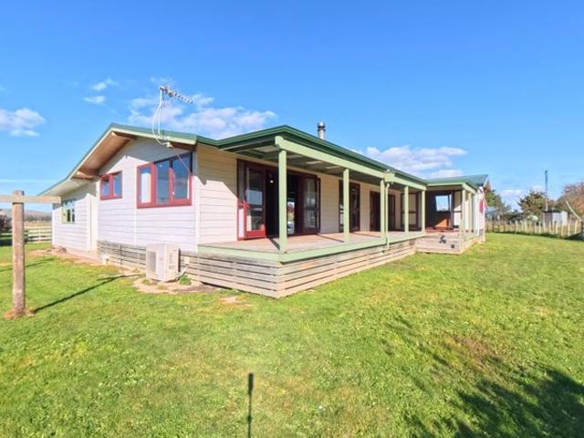 masterton, 3 bedrooms