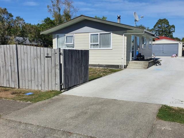 masterton, 3 bedrooms