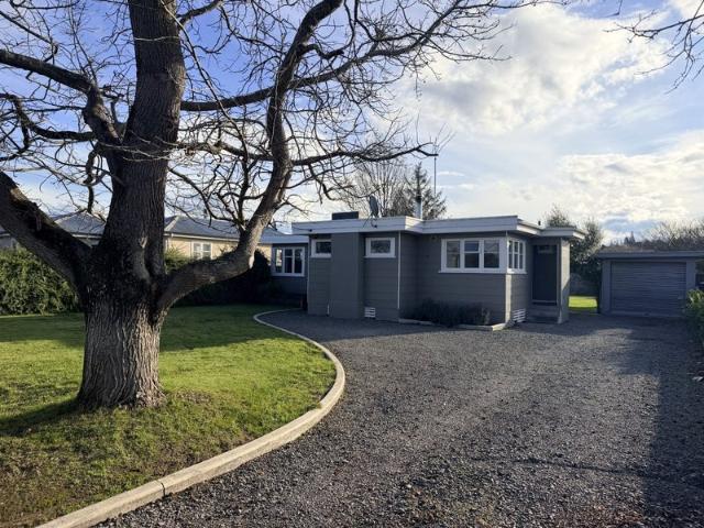 masterton, 3 bedrooms