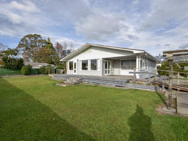 masterton, 3 bedrooms