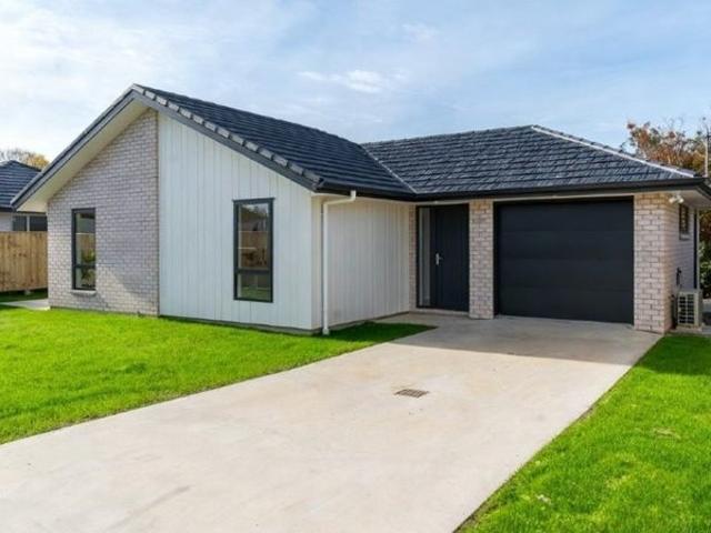 masterton, 2 bedrooms