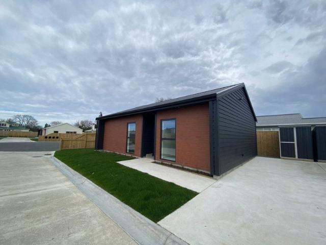 masterton, 2 bedrooms