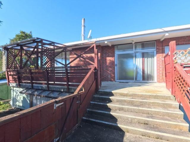 masterton, 4 bedrooms