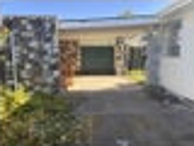Masterton, 4 bedrooms, $600 pw