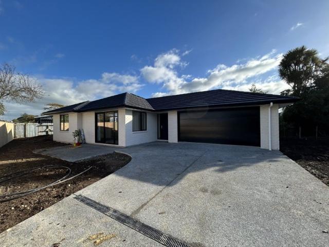 masterton, 4 bedrooms