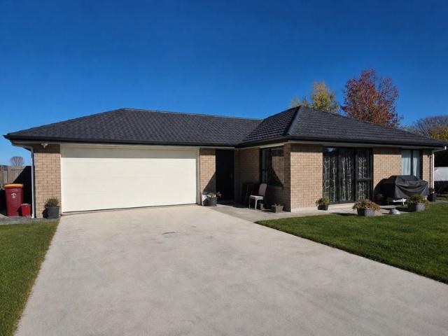 masterton, 4 bedrooms