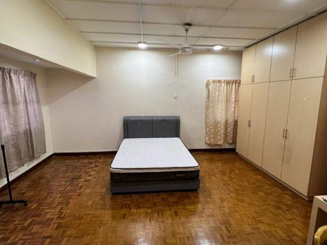 Master AC Room @ SS2, Petaling Jaya