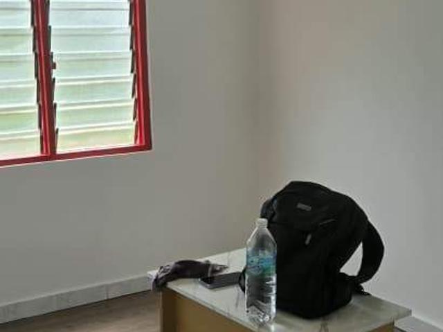 Master bedroom /
