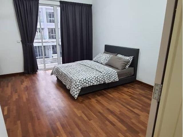 Master Bedroom With Private Bathroom Attached