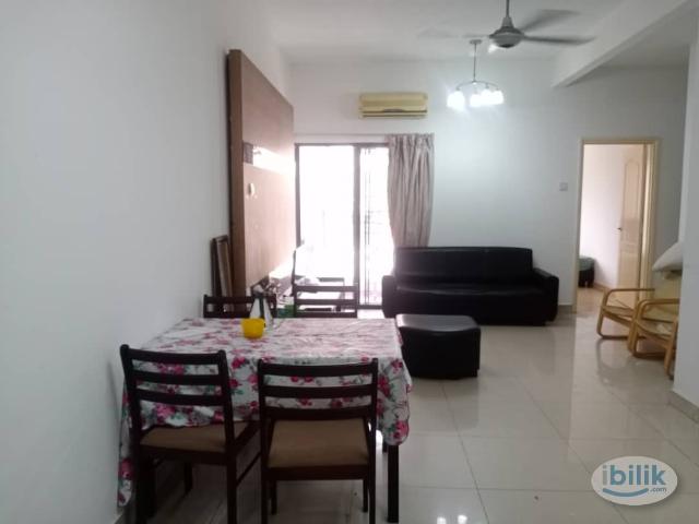 Master bedroom at Pelangi utama condo