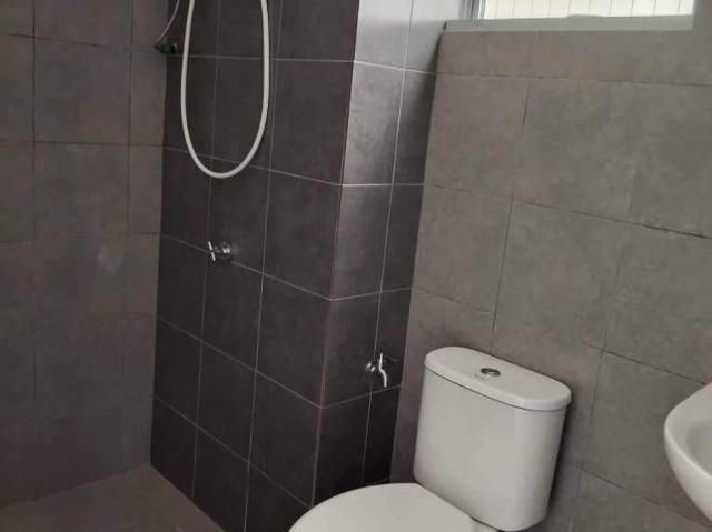 Master Bedroom & Bilik Kecil Sungai Besi / Tasik Selatan / Stesen TBS