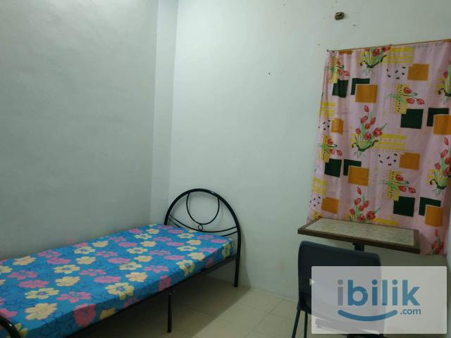 Master Bedroom for rent @ Seri Botani