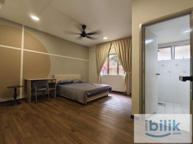 Master Bedroom Full Furnish at Puncak Nusa Kelana ️ Walk to LRT | Free WiFi & Water & Common Area Electric