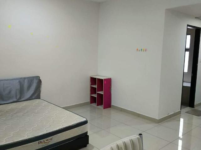Master Bedroom Limited unit