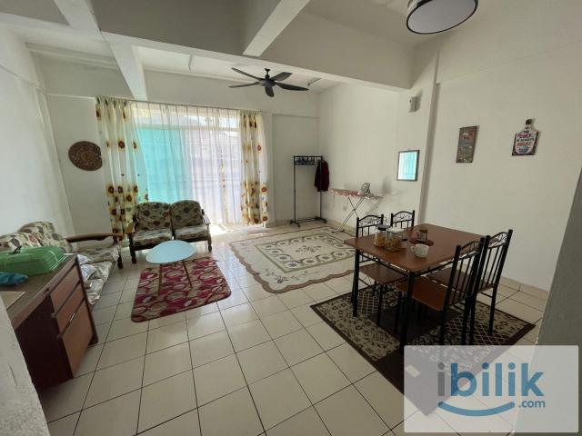 Master Bedroom Sharing in Batu Caves