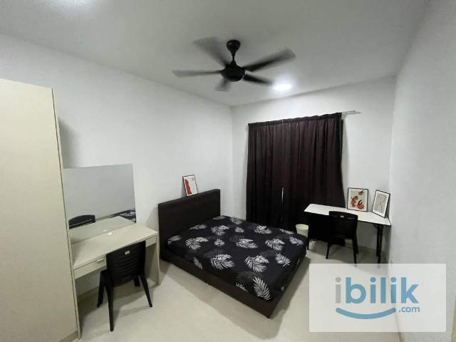 Master Room Walk to LRT Fully Furnished