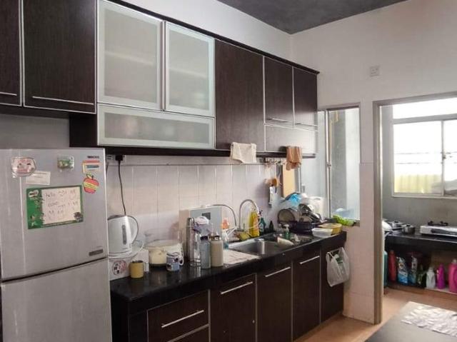 Master room with aircond