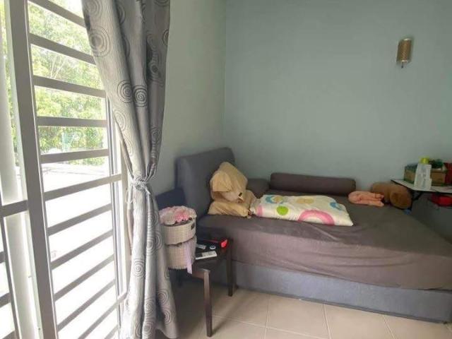 Master Room with Balcony For Rent @ Bayan Lepas