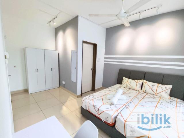 Master Room with Bathroom @ PV21 Setapak | Free WiFi | Near TARUMT & Setapak Central. July move in!