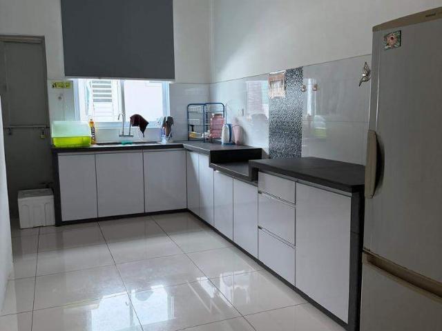 Master Room with Indoor Carpark @ Maple Residence, Sungai Puyu, Butterworth
