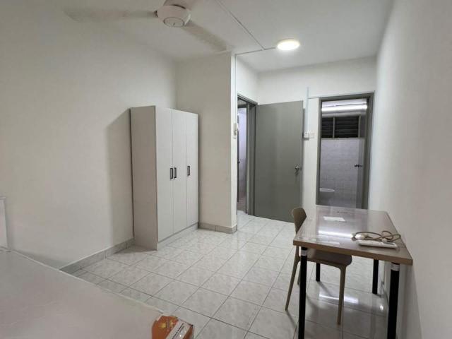Master Room with Private Bathroom