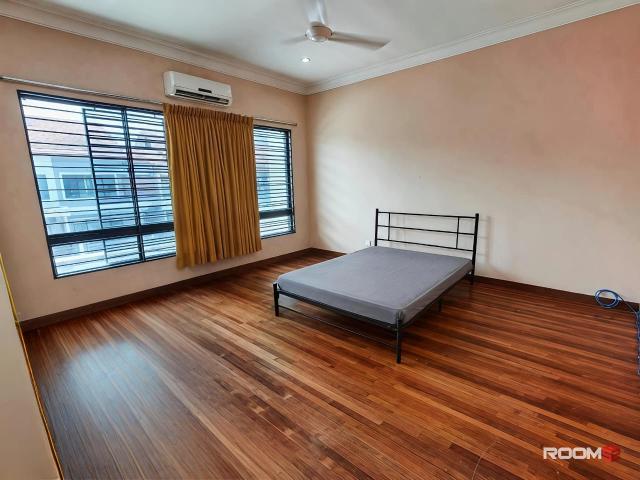 Master Room With Private Bathroom @ Alam Impian | Near AEON Mall Shah Alam