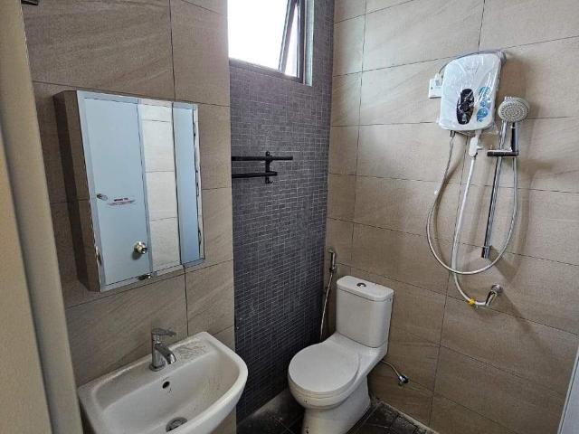 Master Room with PRIVATE Bathroom to Rent nearby Monash Uni