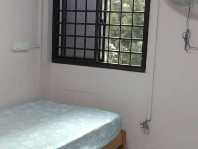 Master room at 143 Bukit Batok street 11 for rent!