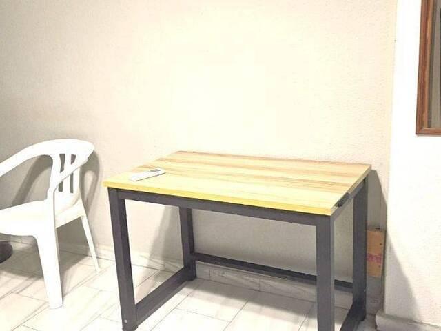 Master room at 239 Bukit Batok East Avenue 5. No Agent Fee