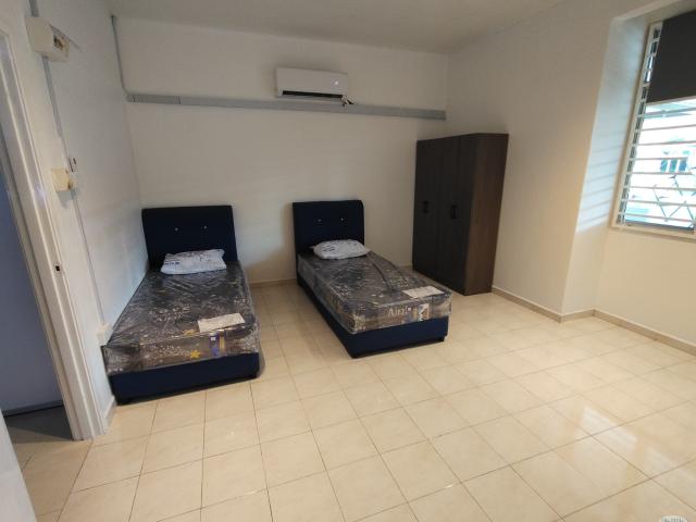 Master Room at Taman Limbungan Indah, Butterworth