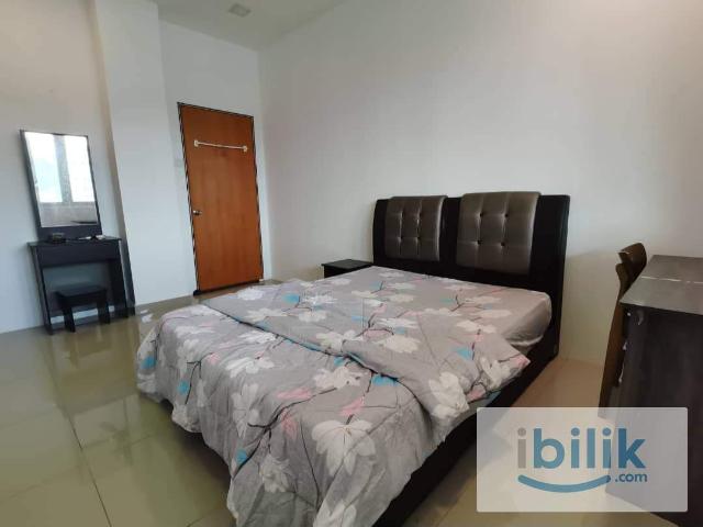 Master Room at VERVE Suites, Old Klang Road