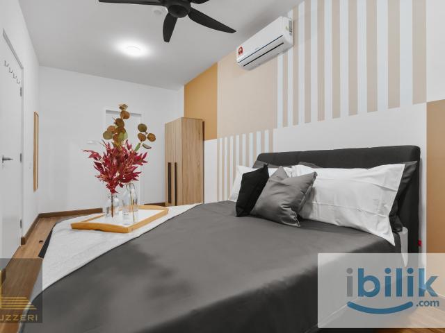 Master Room at AraTre Residence Near to Citta Mall & LRT Ara Damansara