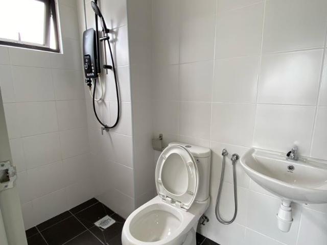 Master Room at Bandar Menjalara, Kepong