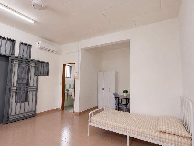 Master Room at Bandar Springhill near UCSI Springhill, Jln Springhill 10/23 Corner Lot