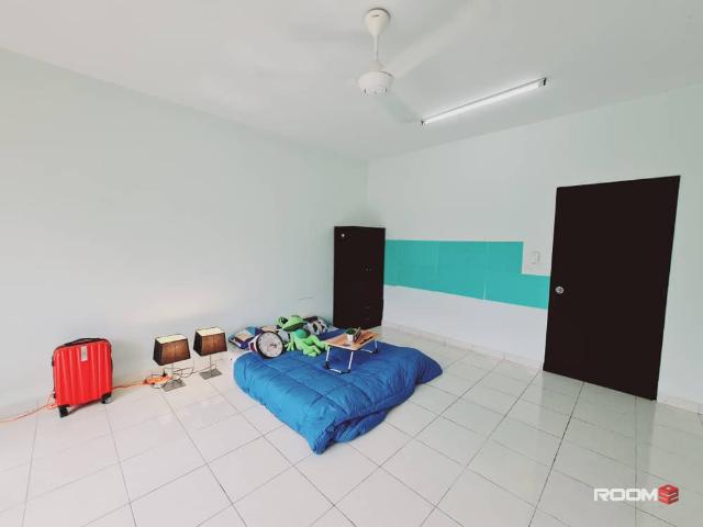 Master Room at Bangi, Selangor Bilik Sewa Balakong [Female ] Tmn Mesra Utama, The Mines, Taming Jaya, Cheras
