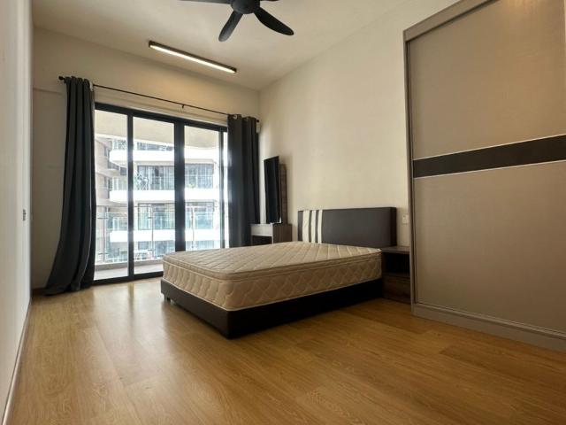 Master Room at Country Garden, Danga Bay