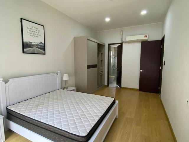 Master Room at Country Garden, Danga Bay