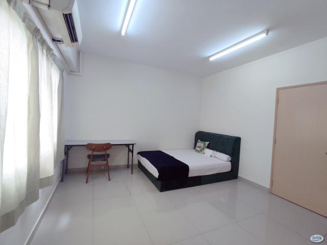 Master Room at Ken Damansara I, Petaling Jaya