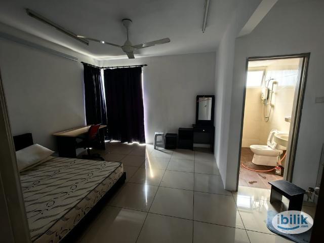 Master Room at Platinum Lake PV20, Setapak